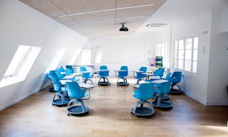 Un espace id�al pour vos formations ou r�union d'�quipe. - Image 1
