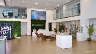 Iconic Midtown Corner Venue for Pop-Ups, Events & Activations - Image 6