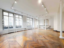 Grand Showroom Le Marais - Image 12