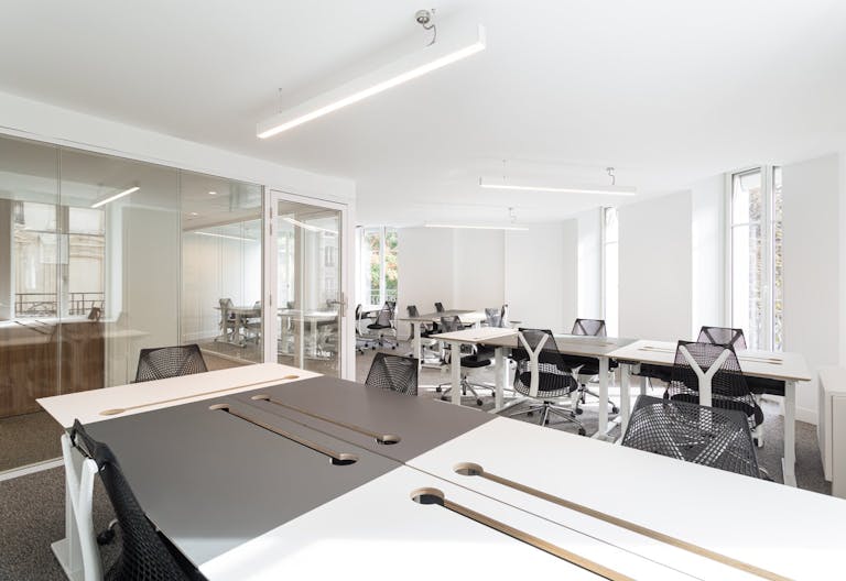 Coworking 9�me arrondissement de Paris - Bureau 5 postes - Image 3