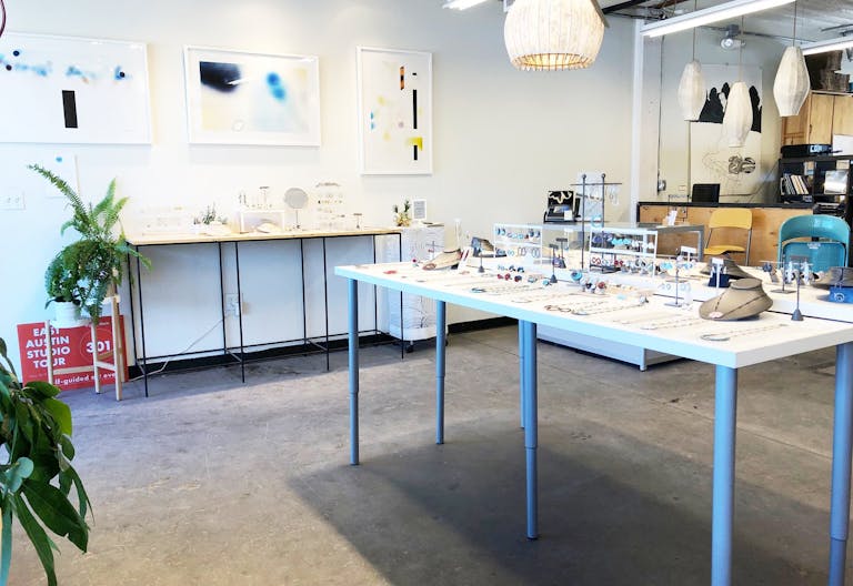 Edgy Eastside Art Gallery & Studio Space - Image 4