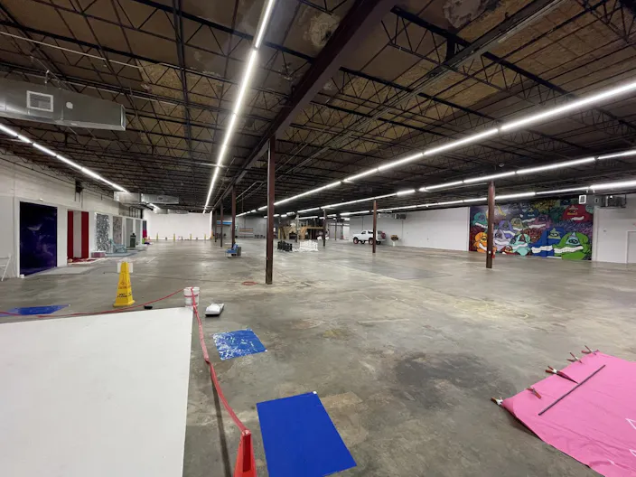 All Inclusive Multimedia Warehouse - perfect for events, photo shoots, music videos, and other creative film projects - Image 4