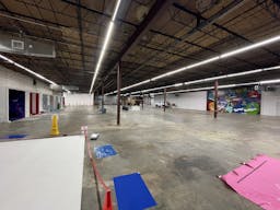 All Inclusive Multimedia Warehouse - perfect for events, photo shoots, music videos, and other creative film projects - Image 4