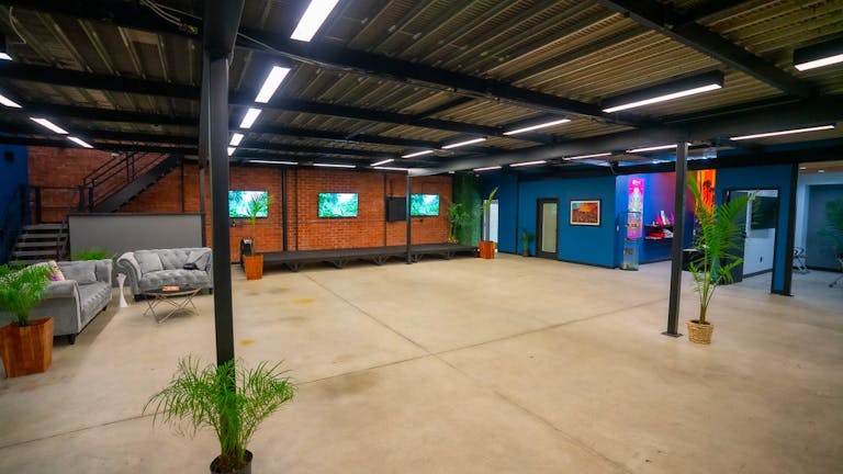 Modern Industrial Warehouse Space in DTLA for events, film/tv and photo shoots - Image 4