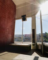 Retail store with coffee shop on Melrose and Fairfax avenue - Image 7