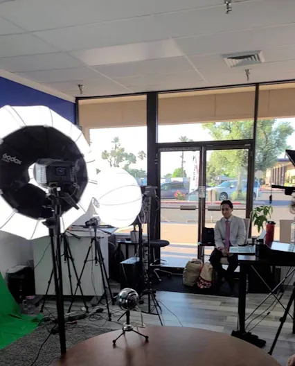 500 sq ft TV studio - Image 1