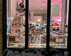 Window Shelf- Prime Spot- Brick Lane - Image 0