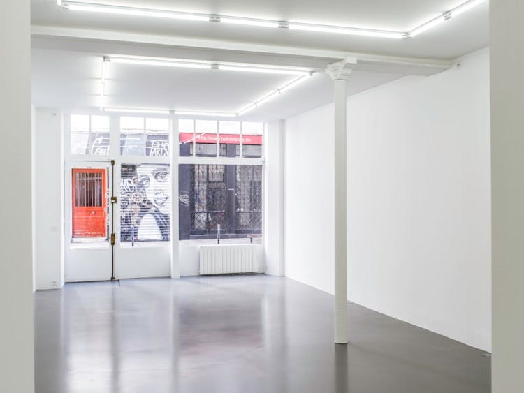 Pop Up Boutique in Le Marais, Paris