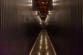 BEAUTIFUL SPEAKEASY BAR AND LOUNGE WITH FIREPLACE - Image 4