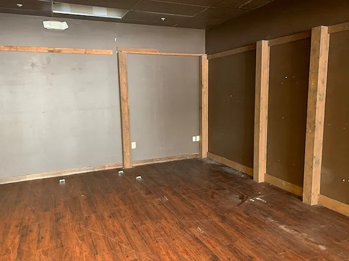 Retail Space on Coastal Way - Image 4