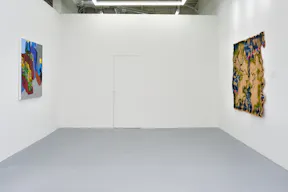 Plenty of Natural Light Surrounded by Restaurants and Galleries - Image 7