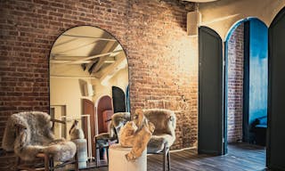 Upscale Loft on 5th with Furnished Rooftop & Fireplace, Sound System, Custom Lighting, Kitchen & Staff Provided - Image 12