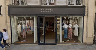 Boutique Shop Prime Location - Image 0