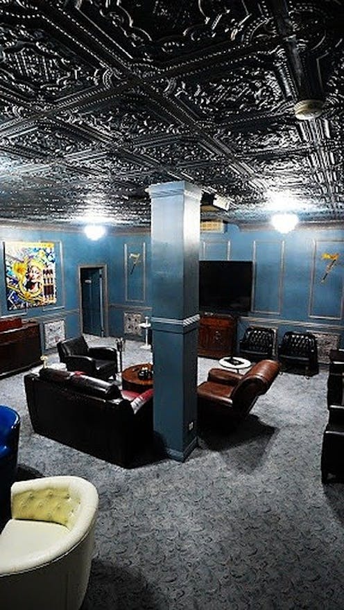 Hollywood Cigar Bar & Lounge - Image 2