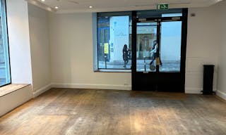 Pop-up store angle en plein coeur du Marais - Image 15