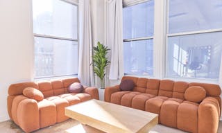 16B Manhattan Showroom & Meeting rental space - Image 7