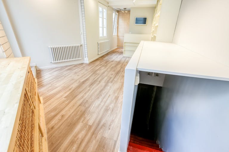 Pop-Up Store in Boulogne Nord - Image 3