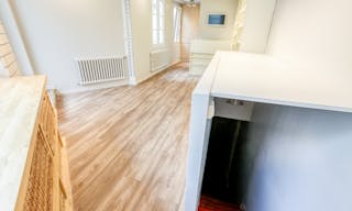 Pop-Up Store in Boulogne Nord - Image 3