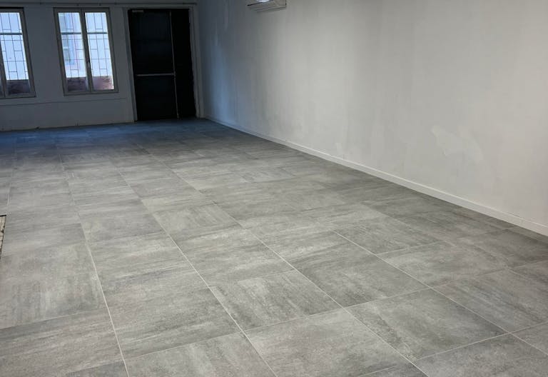 Boutique emplacement num�ro 1 plein centre ville - Image 1