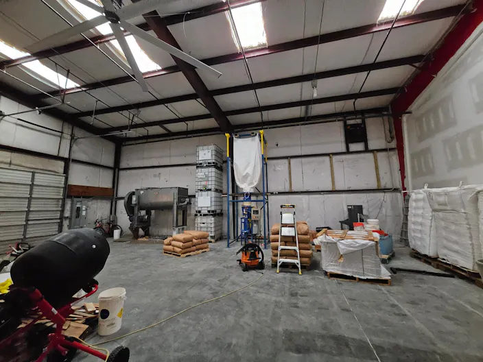 Multi Tenant sublease warehouse in Summerville, SC - Image 3