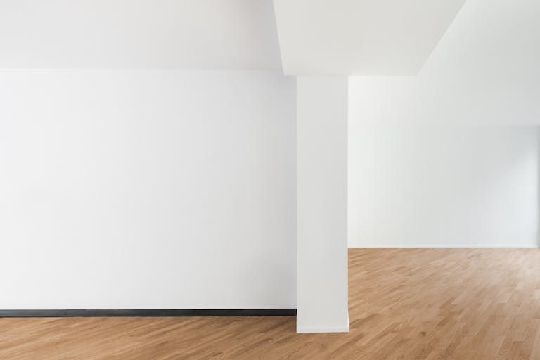 PERFECT FOR POP UP, SHOWROOM, EXHIBITION, FASHION SHOW - Image 2