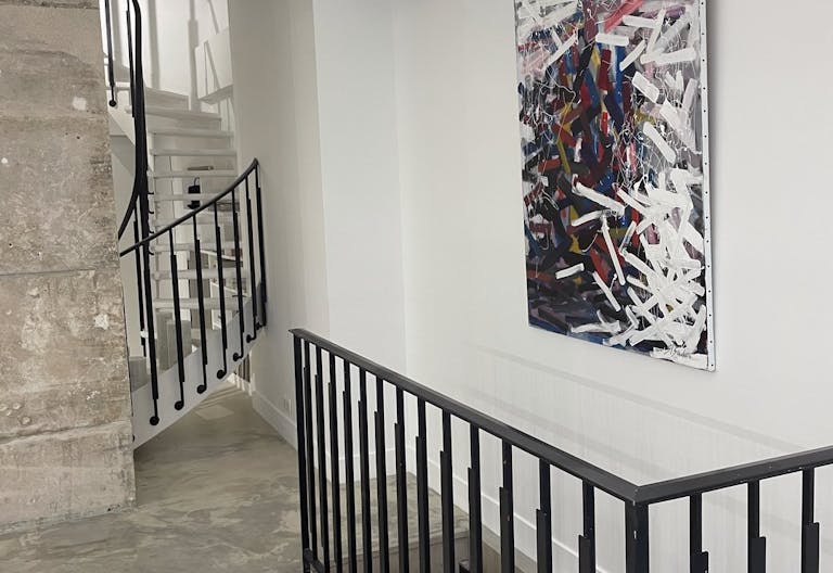 Charming Boutique in the heart of Le Marais - Image 4