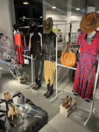Perfect Pop up store in the heart of Williamsburg - Image 1
