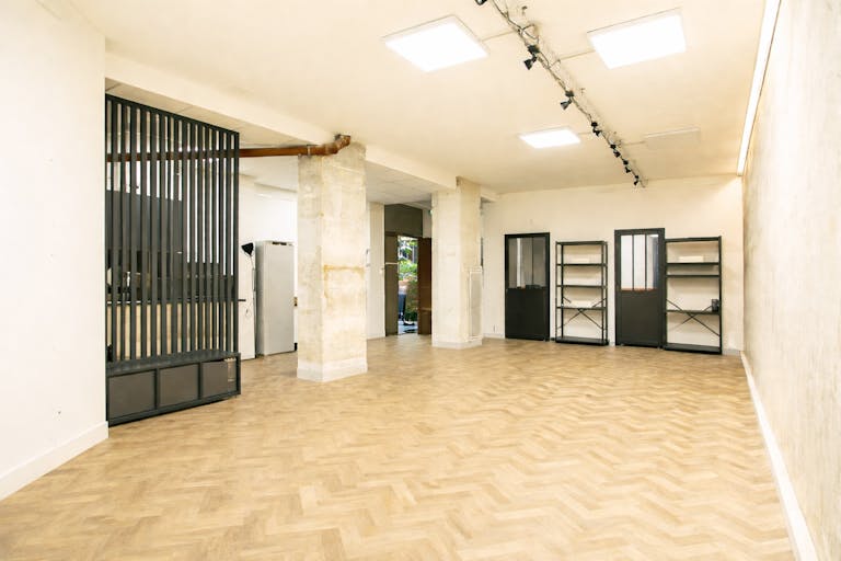 La Salle Rachel - Image 1