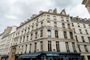 Duplex Haussmannien au coeur du sentier  - Image 5