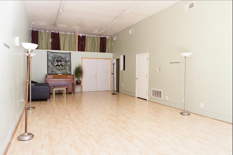 Bright Pop Up Space in San Francisco - Image 3