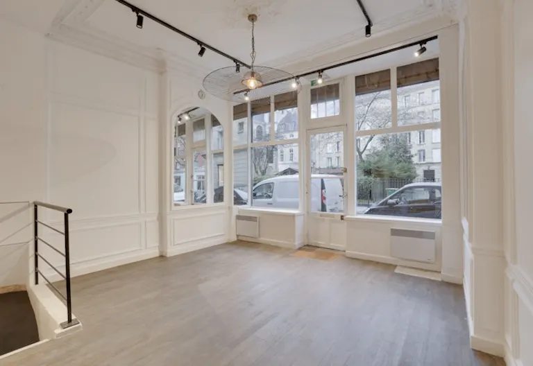 Boutique éphémère - Pop up store - 5 rue Blanc-Manteaux (Marais) - Image 1