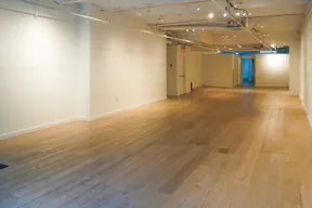 Corner Retail Showroom in Nolita, New York - Image 2