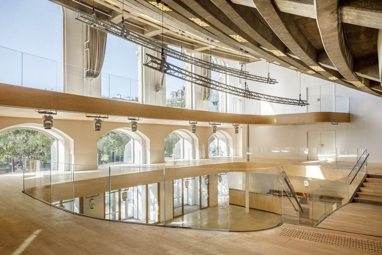 Espace �v�nementiel place du Ch�telet disposant de plusieurs espaces pouvant accueillir des expositions, cocktails, r�ceptions, spectacles - Image 0