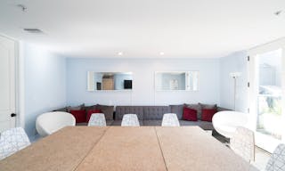 Stunning Art Deco Suite - Image 2