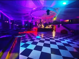 Beverly banquet hall - Image 0