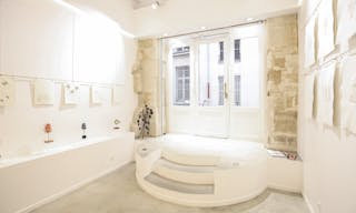 Classic Pop-Up Store in Rambuteau - Image 2