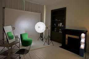 Studio photo lumineux et équipé en centre-ville - Image 2