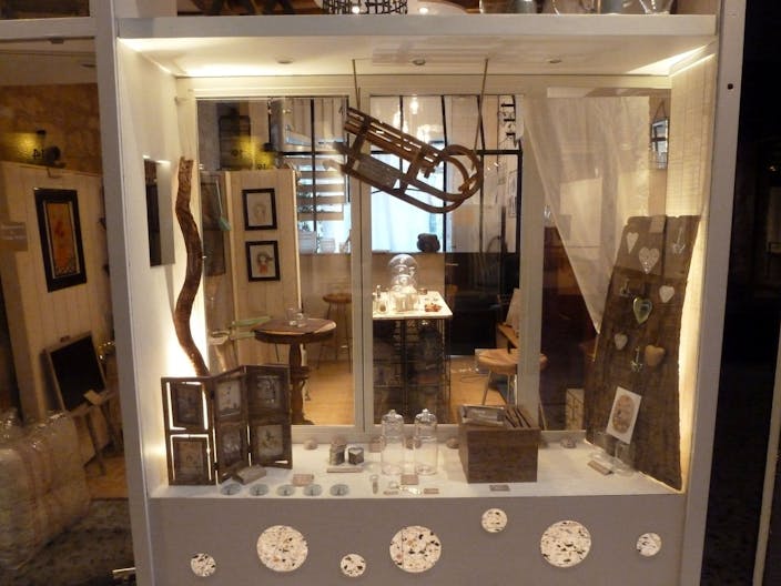 Pop up Boutique de charme au Coeur du 2eme Arrondissement - Image 3