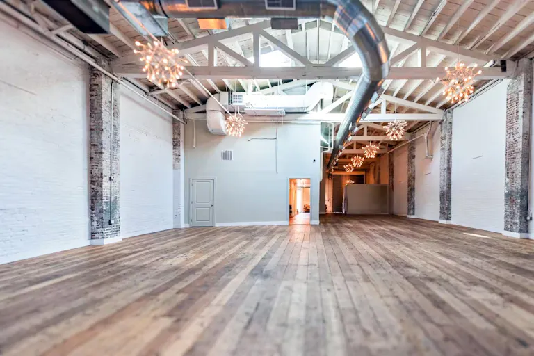 Versatile Loft Space for Rent - Production and Private Events - Image 2