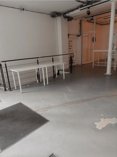 Showroom ''Espace polyvalent'' Paris 10eme arrondissement - Image 3