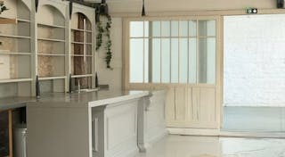 Incroyable espace de 650 m2 - Image 6