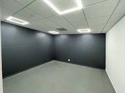 8013 Melrose Avenue - Image 4