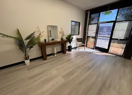 Large creative space near crypto arena - Image 1