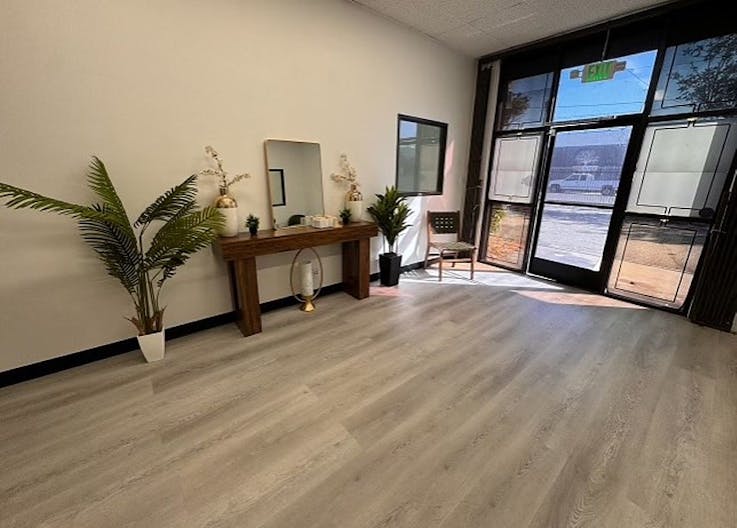 Large creative space near crypto arena - Image 1