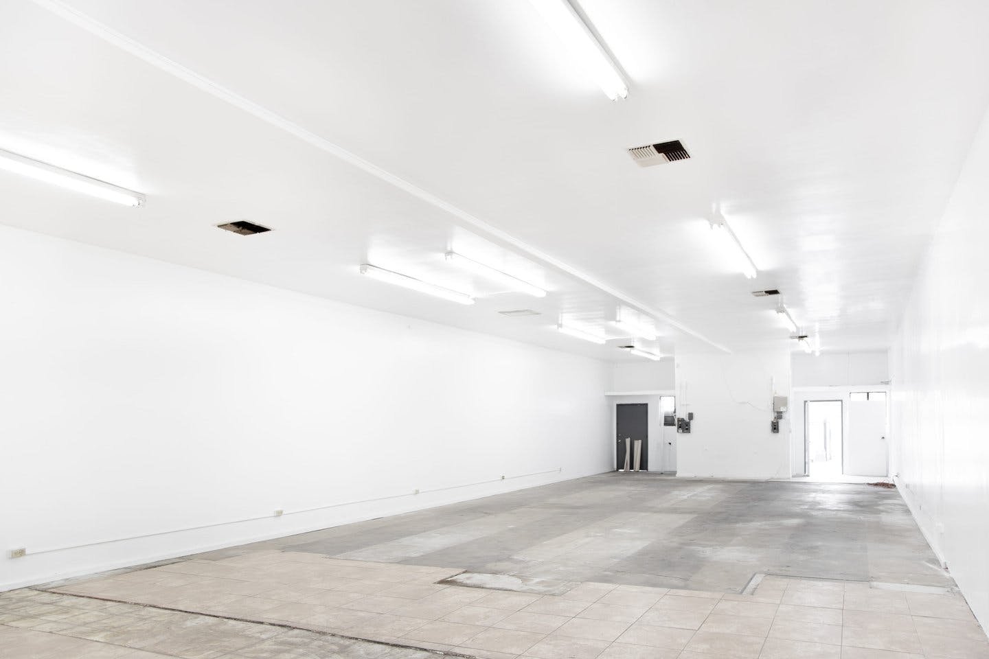 Spacious West Pico Pop Up Space in Los Angeles