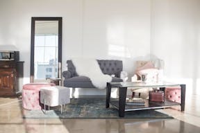 DTLA Skyline View Studio in Fashion District - Image 5