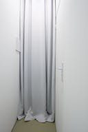 Pop-up gallery store in Paris, Belleville - Image 15