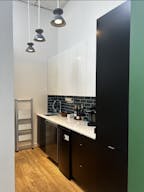 LIGHT-FILLED SHARED OFFICE SPACE IN THE HEART OF FLATIRON - Image 4