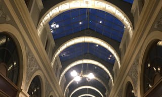 Historic Galerie in Paris - Image 1