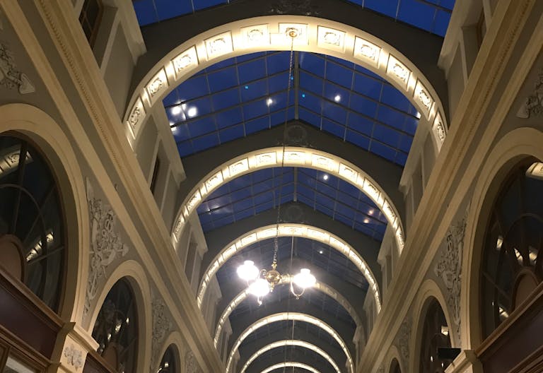 Historic Galerie in Paris - Image 1